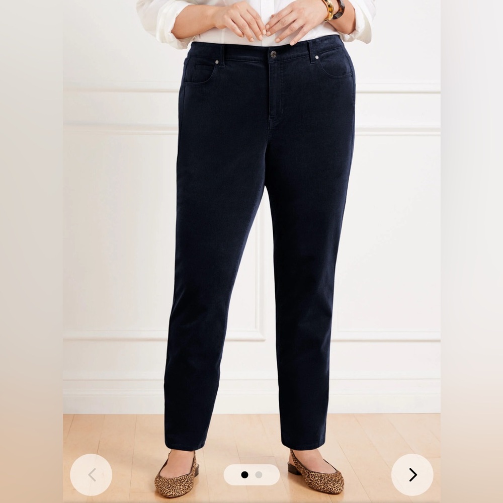 STRETCH CORDUROY STRAIGHT LEG PANTS - SOLIDS - CURVY FIT in size 18WP